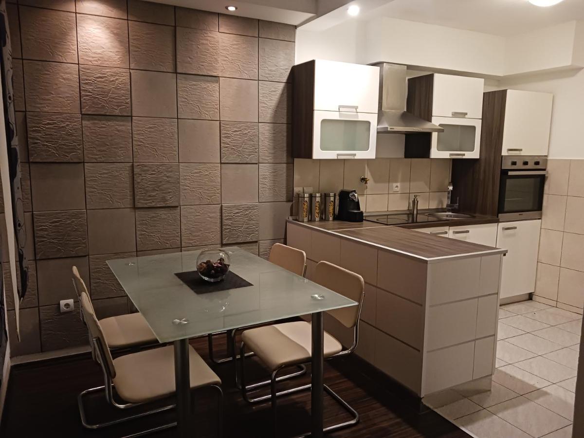 Апартаменты Familyhouse Пула Экстерьер фото